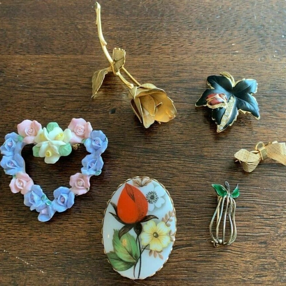 Jewelry Brooch Lot of 6 Pins Florals & Pear